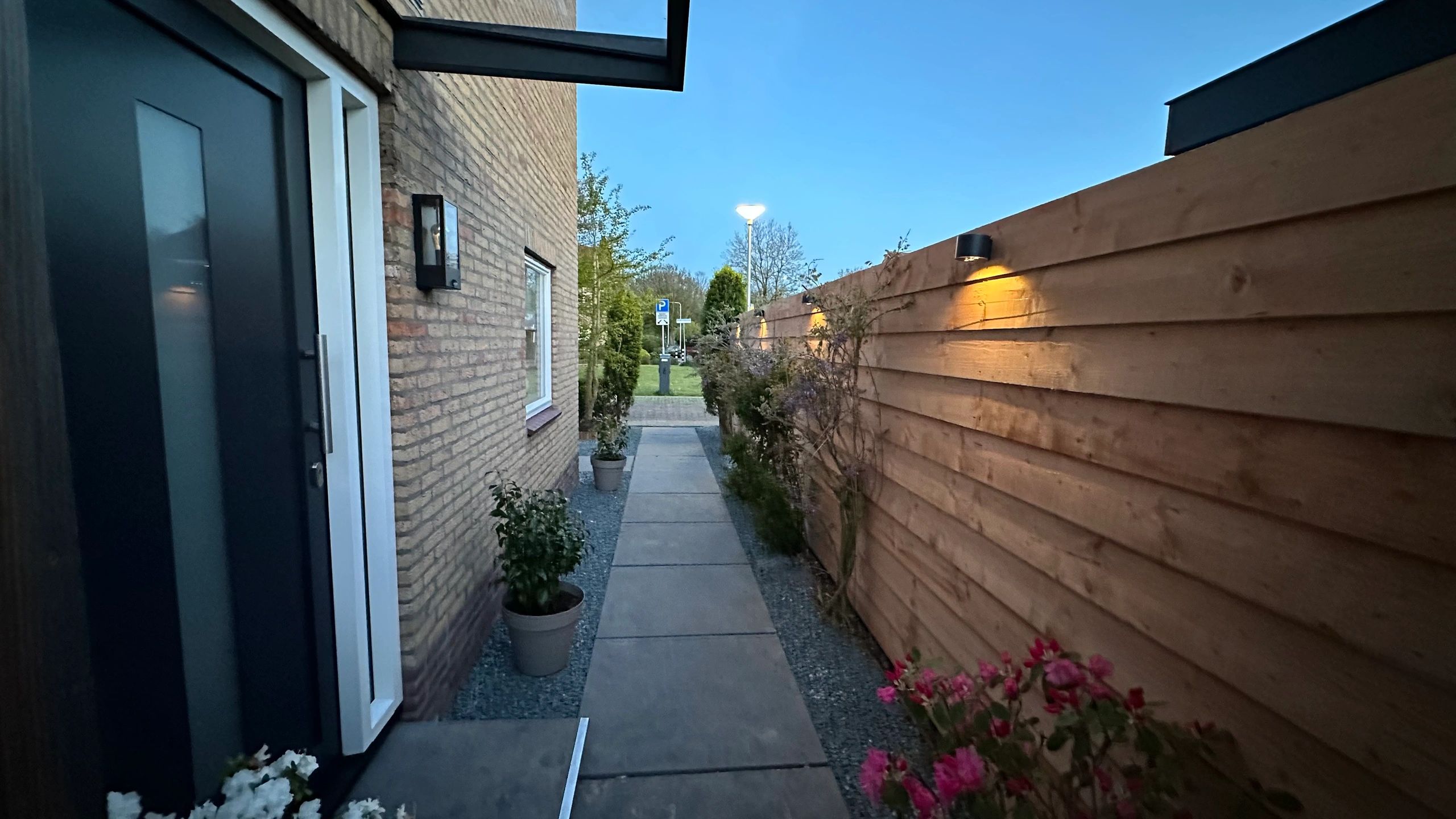 Solar LED wandlamp op zonne energie Sven rond - Voordeelset van 2 stuks