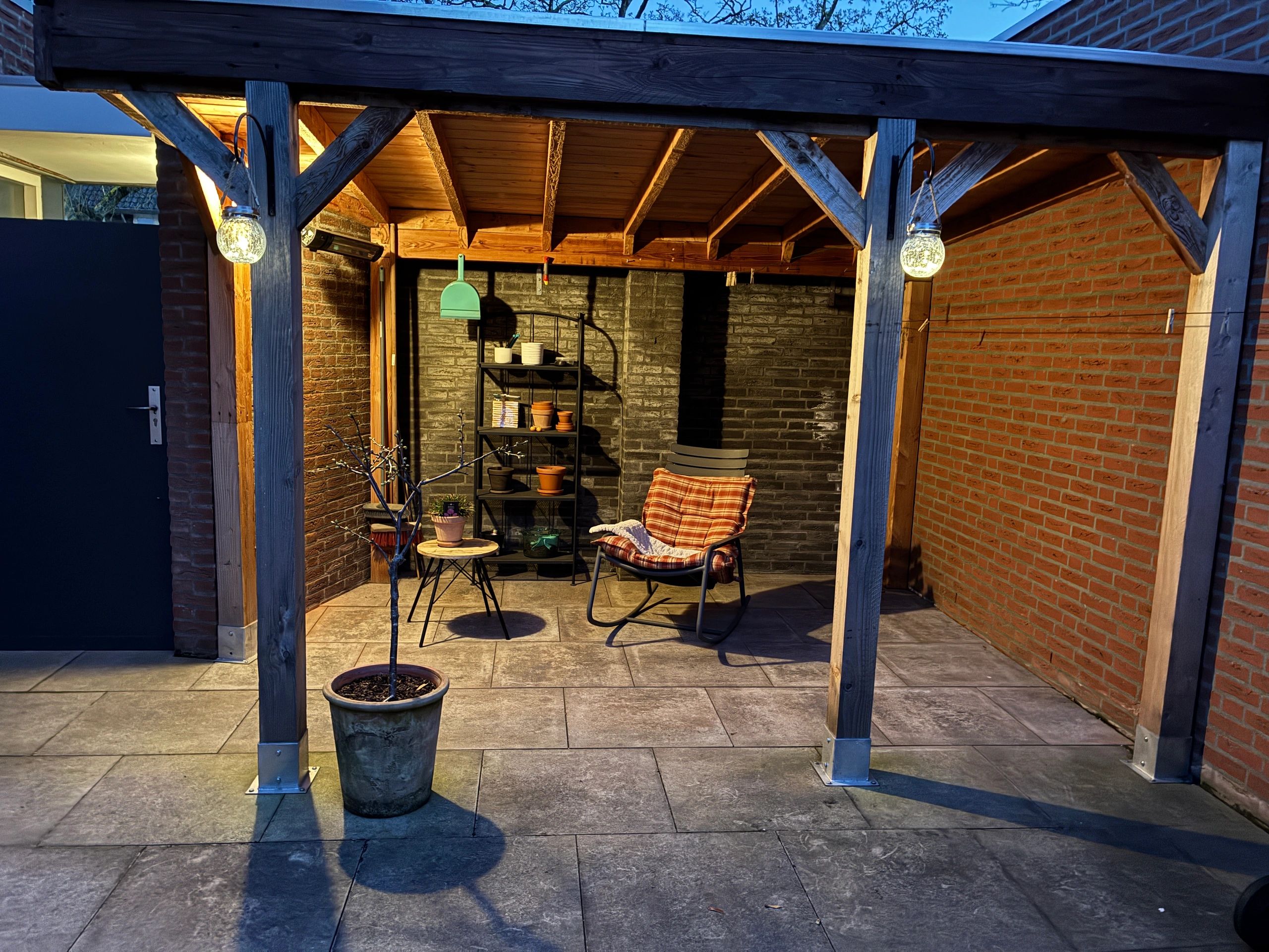 Solar hanglamp Betsy op zonne-energie - Voordeelset 3 stuks - Glazen bol met 30 leds