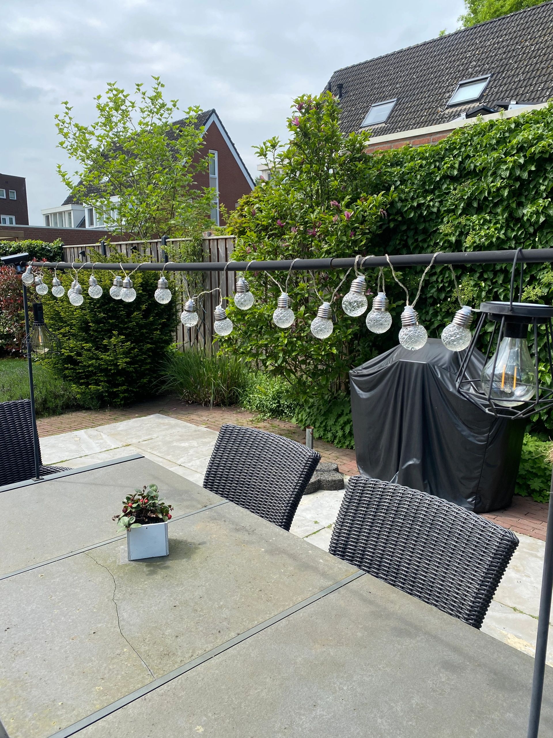 Solar lichtslinger Diamond met 20 warm witte led lampen