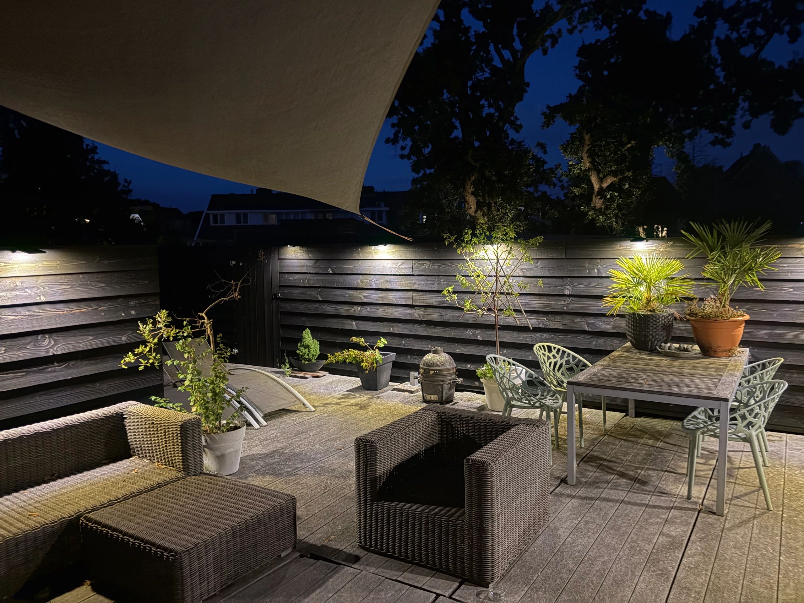Solar wandlamp Slim met 36 leds en bewegingsmelder Zilver