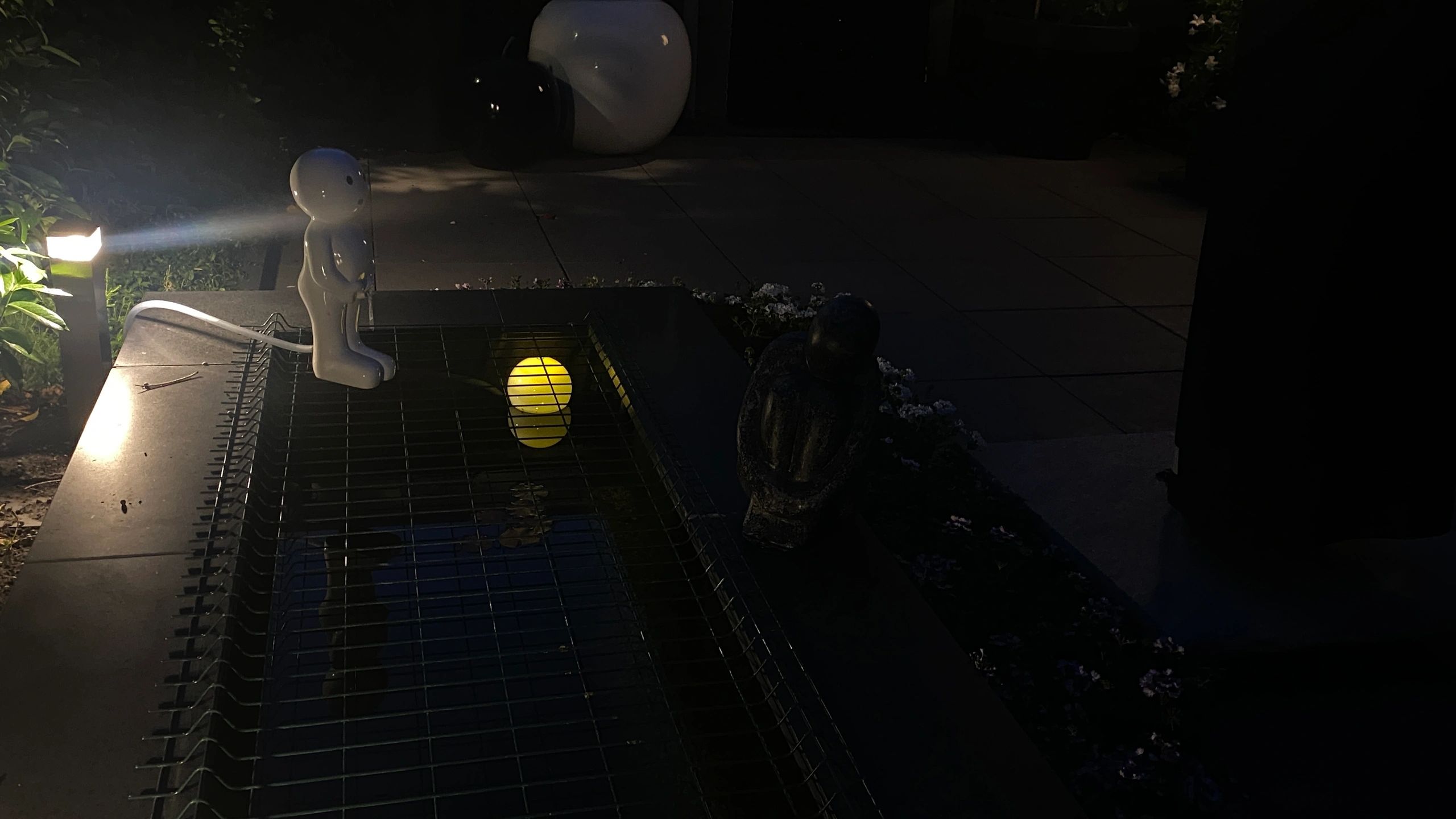 Solarlamp Float - Drijvende vijverlamp en priklamp in één - Warm wit licht