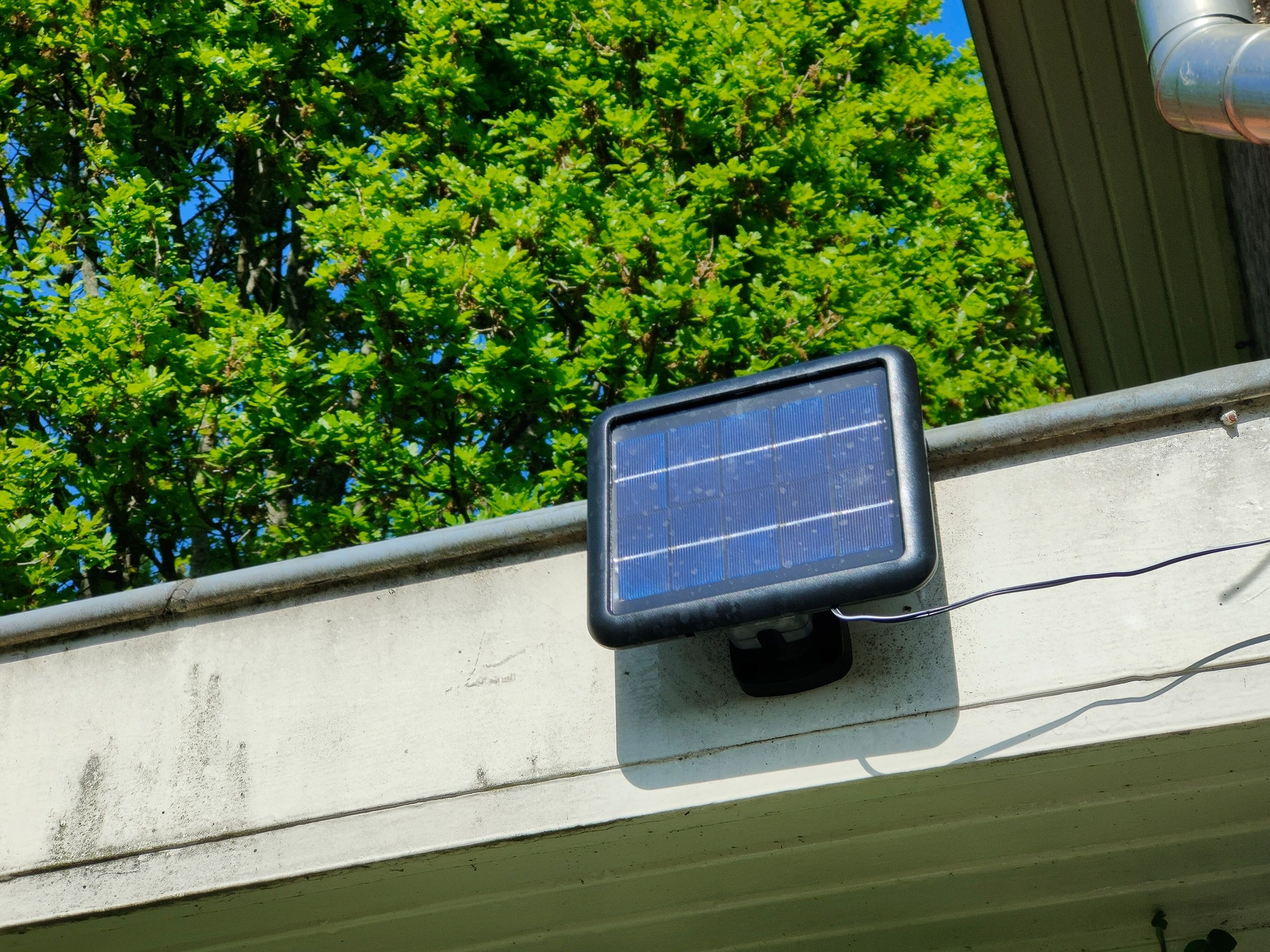 Solar beveiligingslamp James III met bewegingsmelder en los paneel