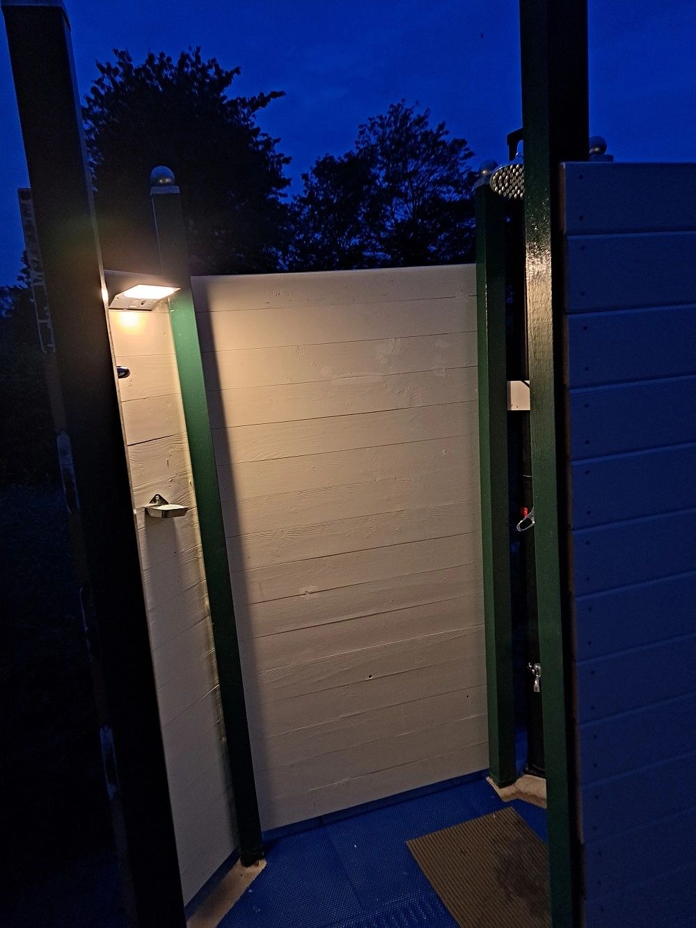 Solar wandlamp Stuttgart met 21 leds en bewegingsmelder RVS op zonne-energie