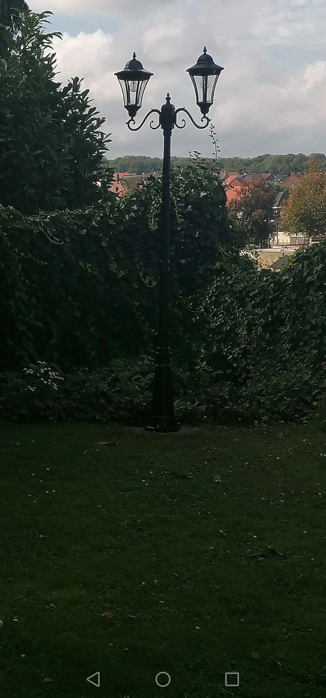 Solar lantaarn 2-lichts Sheffield hoog op zonne energie
