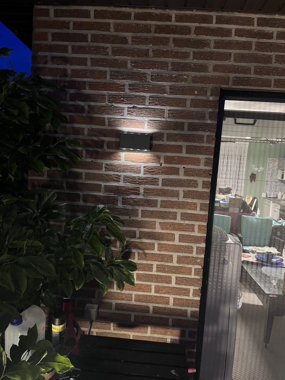 Solar LED wandlamp up downlight Olaf