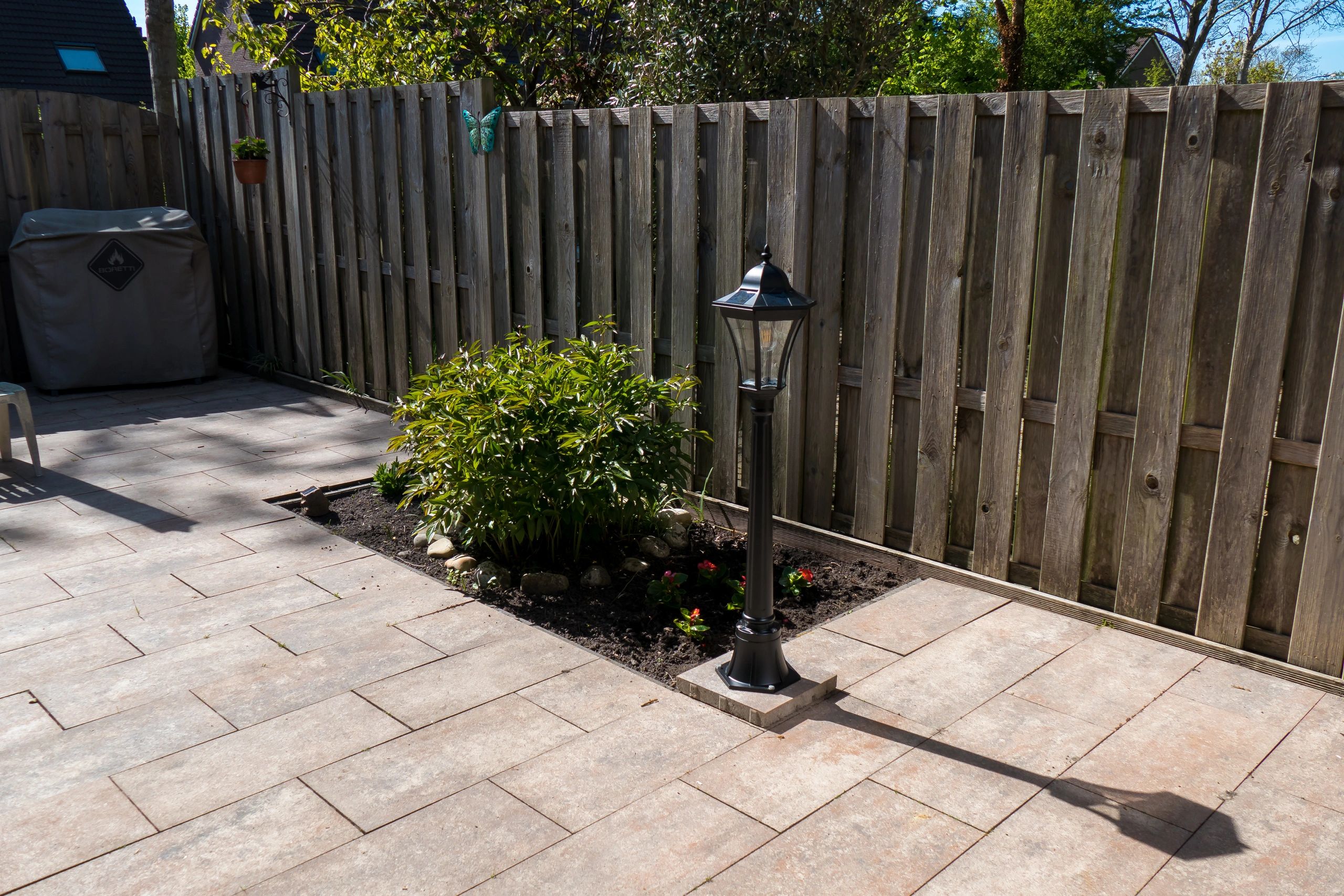 Solar lantaarn Sheffield midden hoog op zonne energie