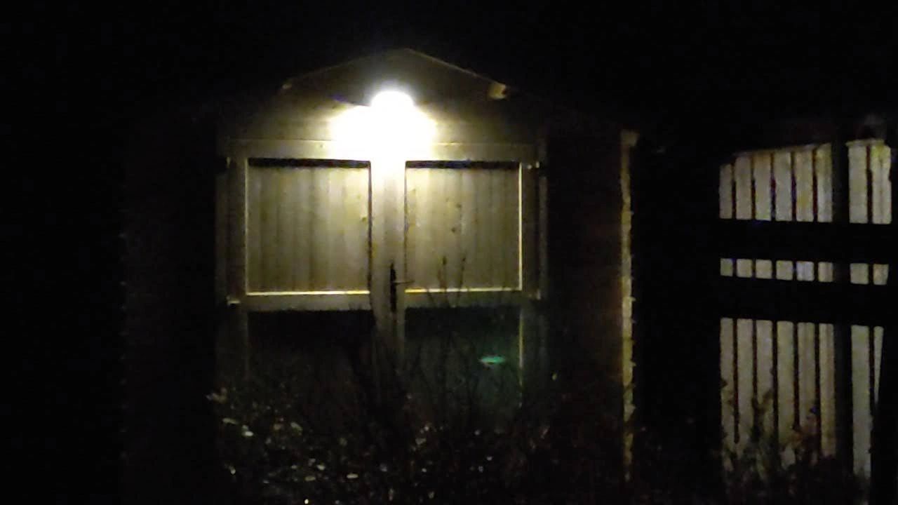 Solar wandlamp Stuttgart met 21 leds en bewegingsmelder RVS op zonne-energie